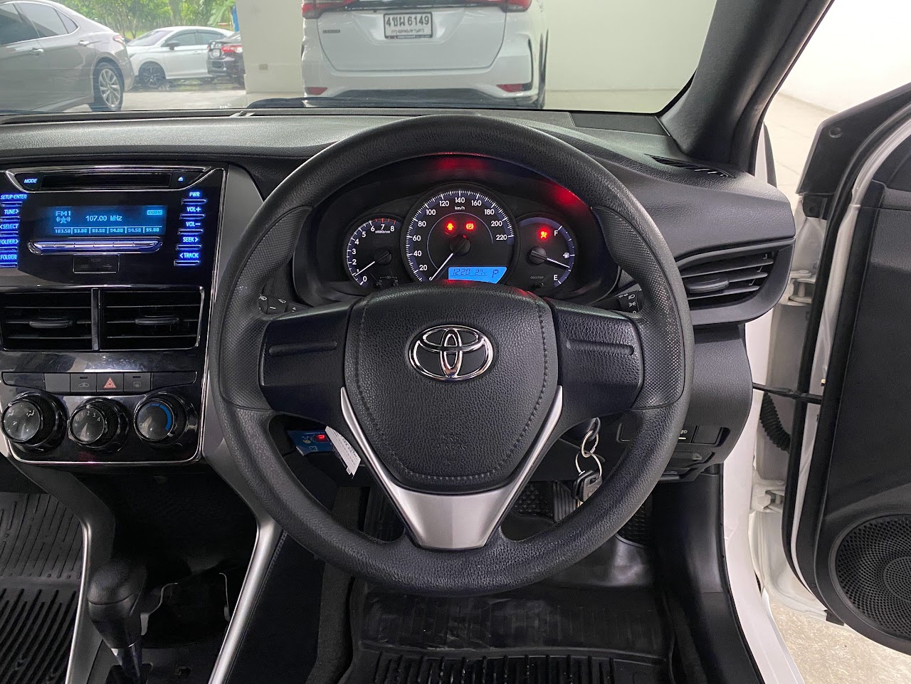 2018 Toyota Yaris 1.2J รูปที่ 16
