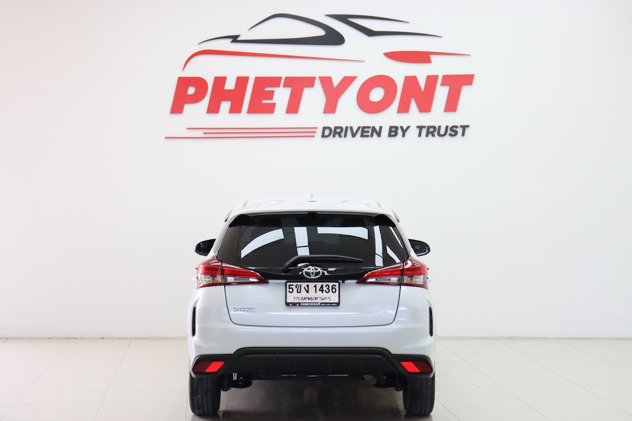 2023 Toyota Yaris 1.2Smart มือสอง สีขาว รูปที่ 3