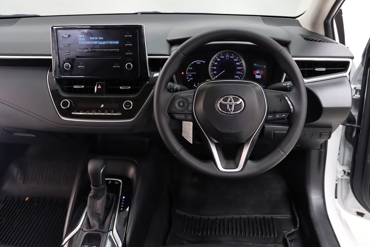 2020 Toyota Altis 1.8Hybrid Entry มือสอง สีขาว รูปที่ 6