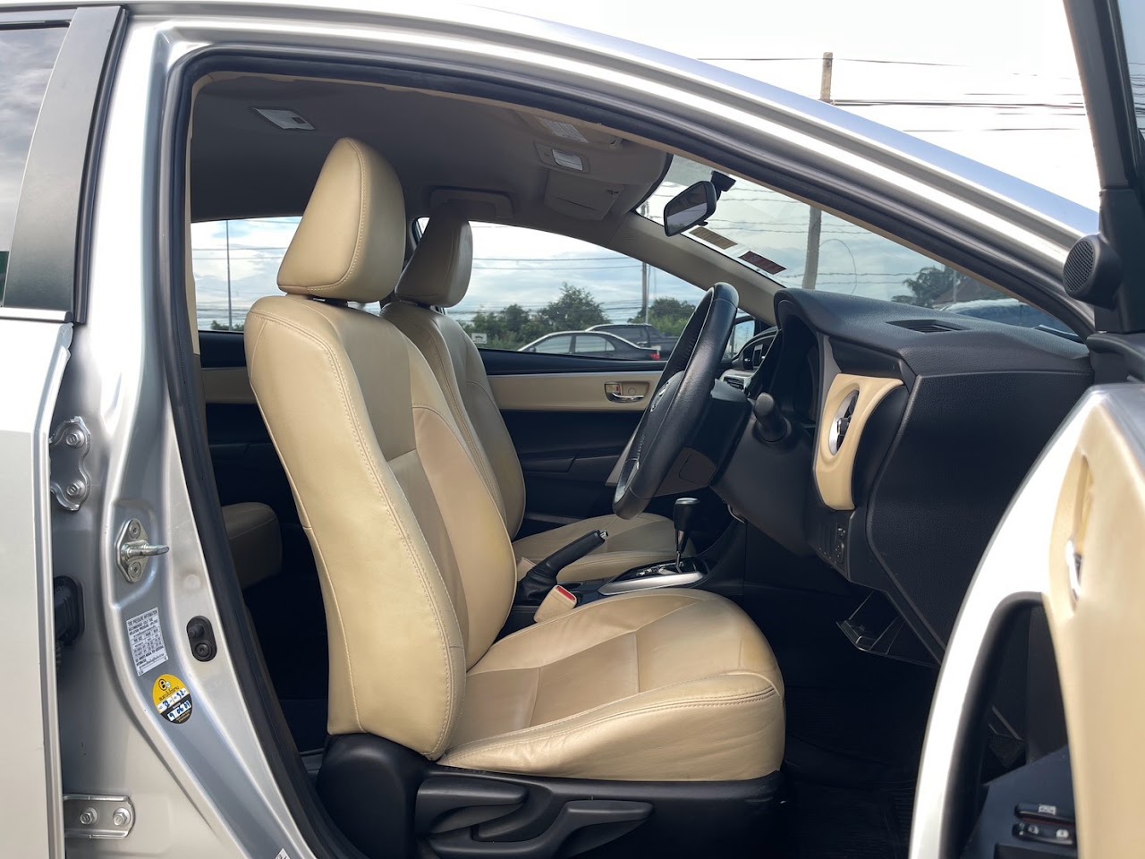 2018 Toyota Altis 1.6G รูปที่ 13