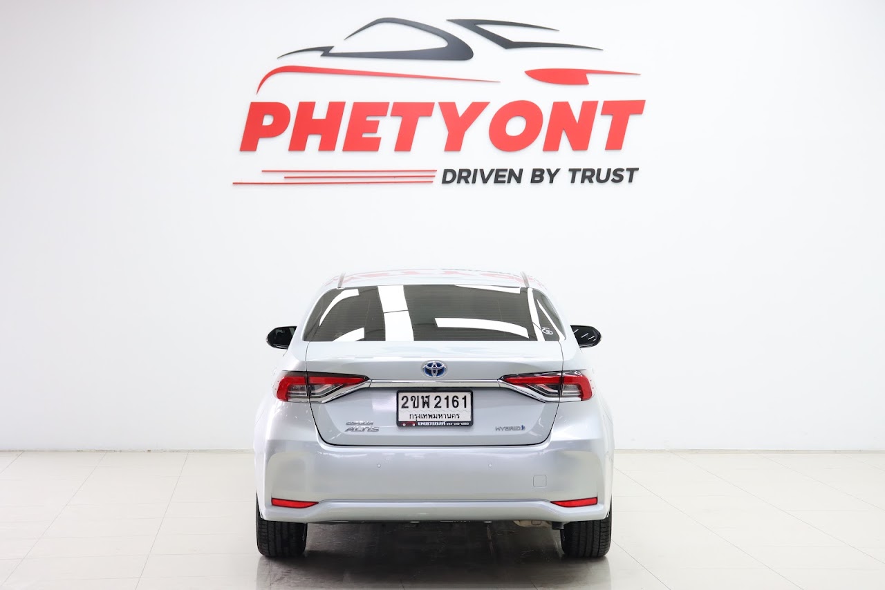 2022 Toyota Altis 1.8Hybrid Premium มือสอง สีบรอนซ์เงิน รูปที่ 2