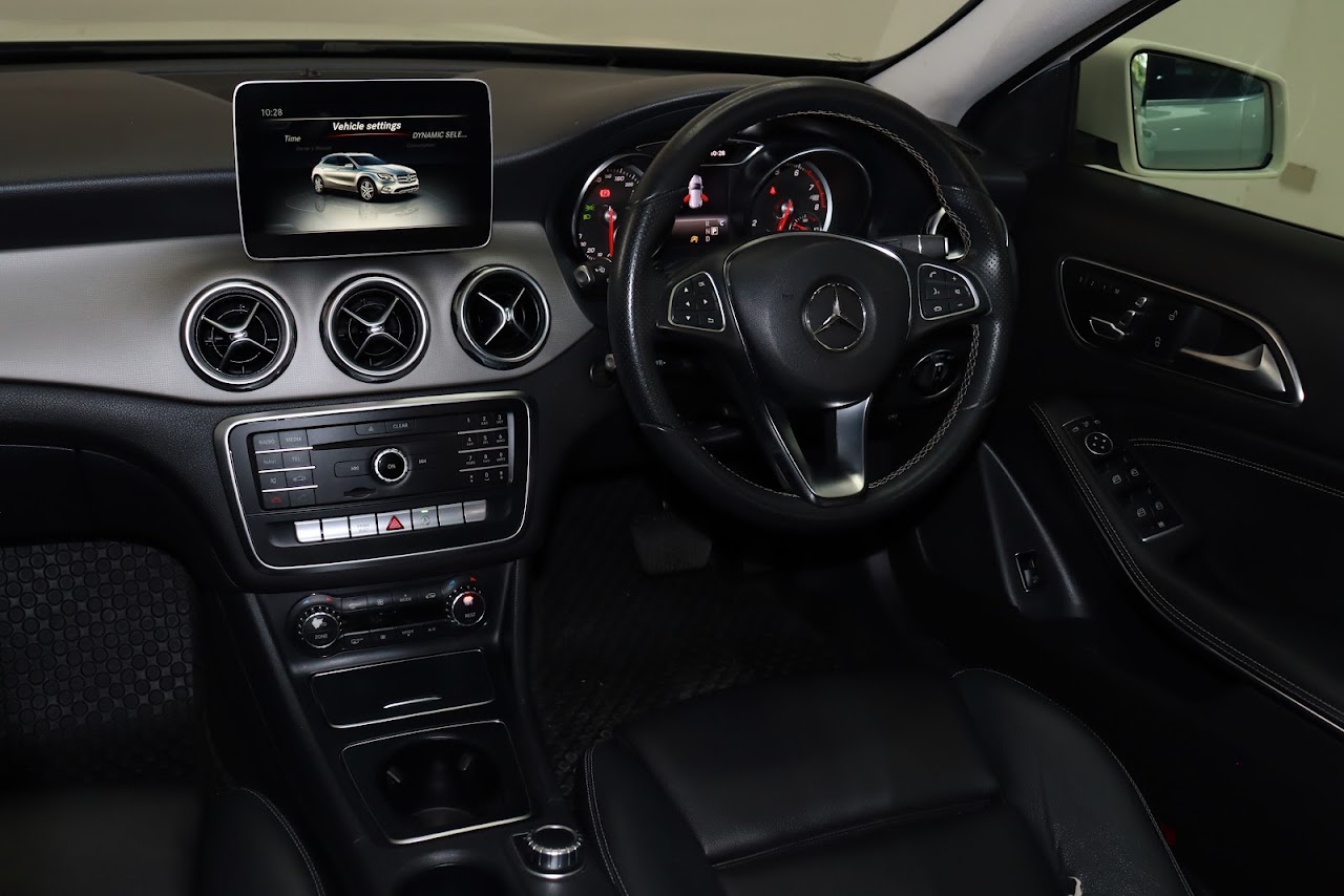 2018 Mercedes-Benz GLA200 GLA200 รูปที่ 5