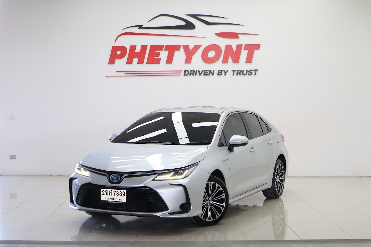 2022 Toyota Altis 1.8Hybrid Premium มือสอง ราคา 619,000 บาท