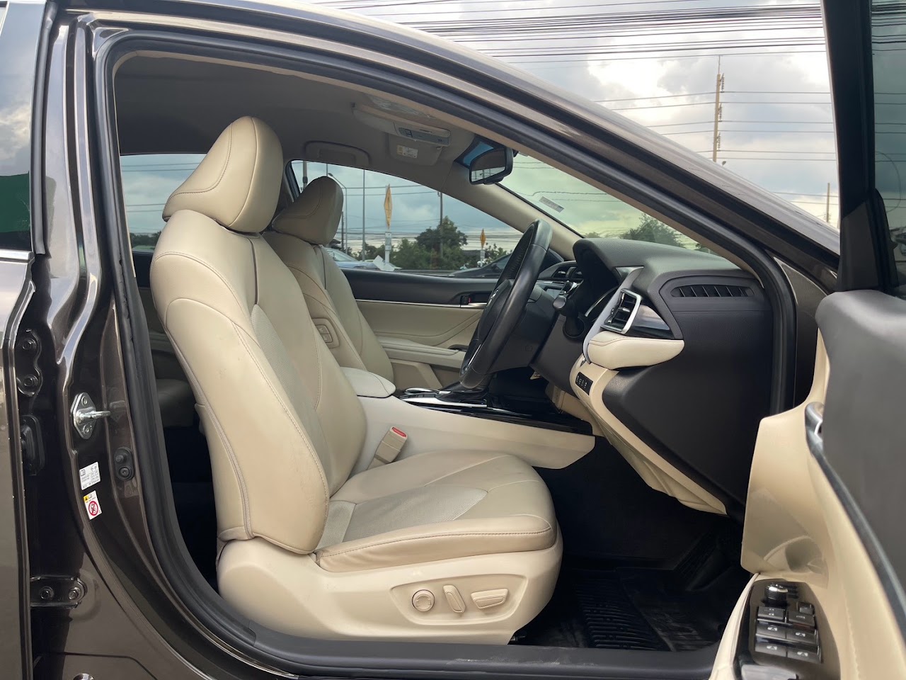 2018 Toyota Camry 2.0G รูปที่ 14