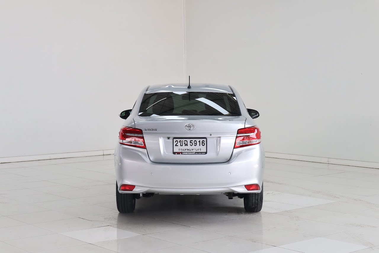2021 Toyota Vios 1.5 MID รูปที่ 3