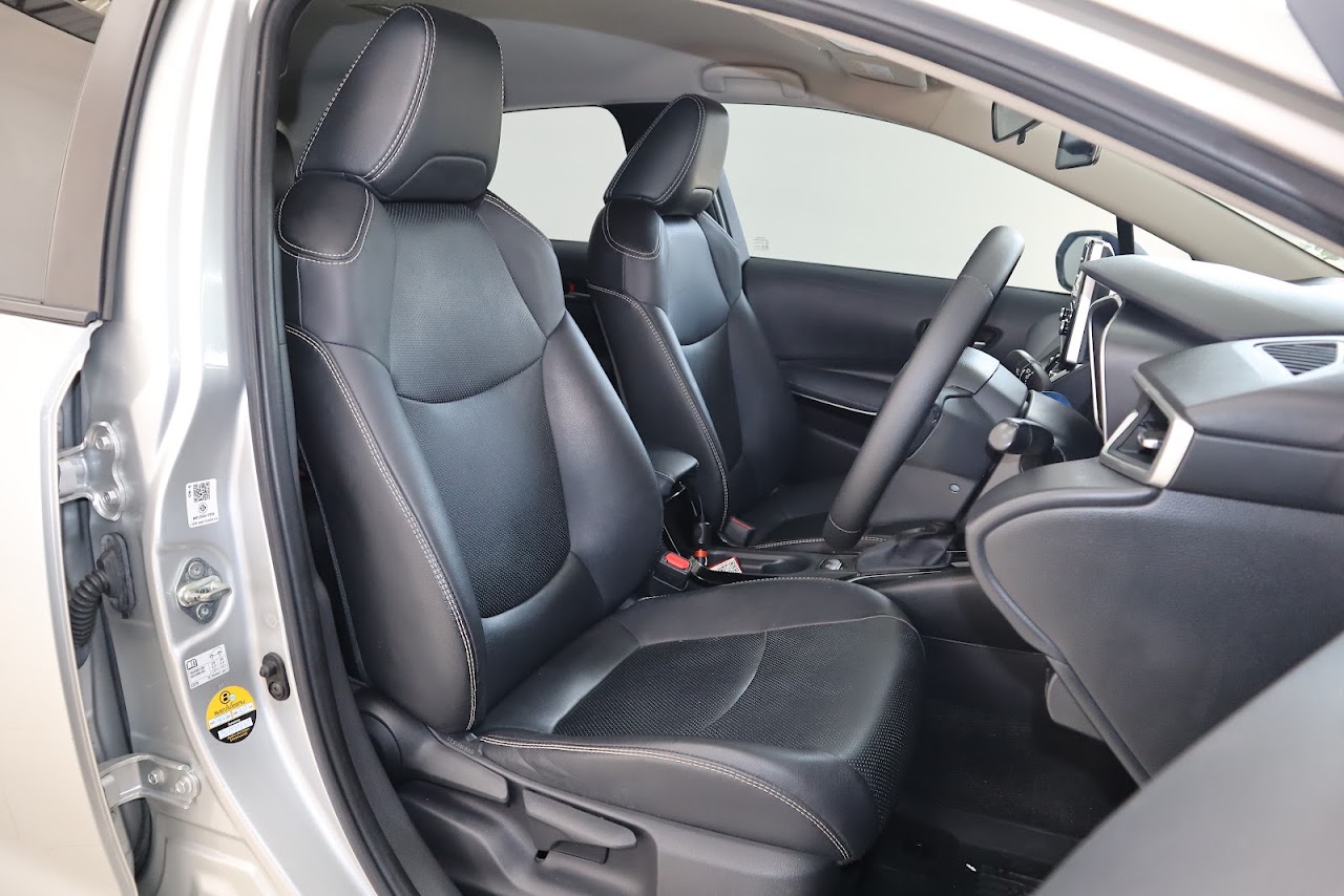 2021 Toyota Altis 1.8Hybrid Smart มือสอง สีบรอนซ์เงิน รูปที่ 12
