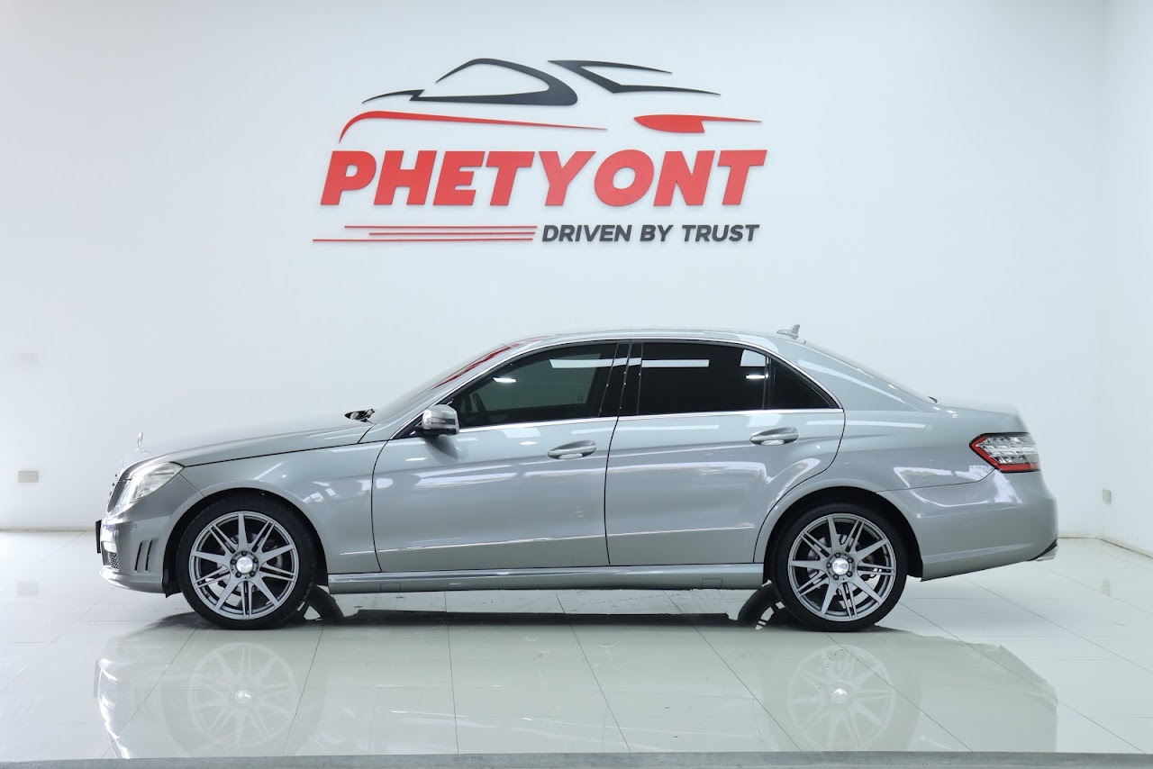 2012 Mercedes-Benz E-Class E200 CGI BE 1.8 มือสอง สีเทา รูปที่ 15