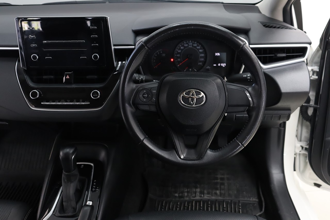 2021 Toyota Altis 1.6G มือสอง สีขาว รูปที่ 6