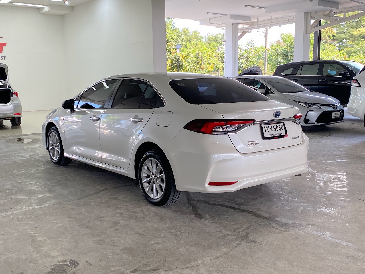 2020 Toyota Altis (New) 1.8Hybrid Entry รูปที่ 5