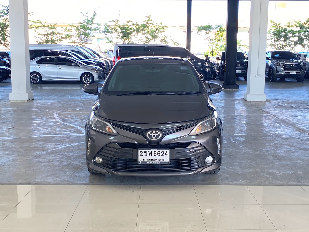 2022 Toyota Vios 1.5MID รูปที่ 2