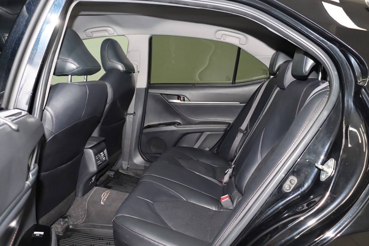 2021 Toyota Camry 2.0G รูปที่ 4
