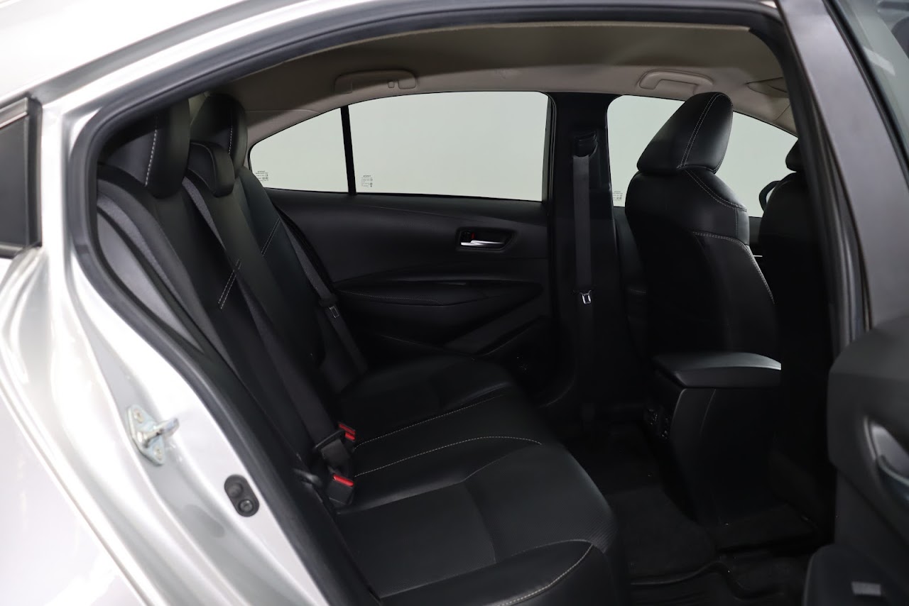2021 Toyota Altis 1.6G มือสอง สีบรอนซ์เงิน รูปที่ 13