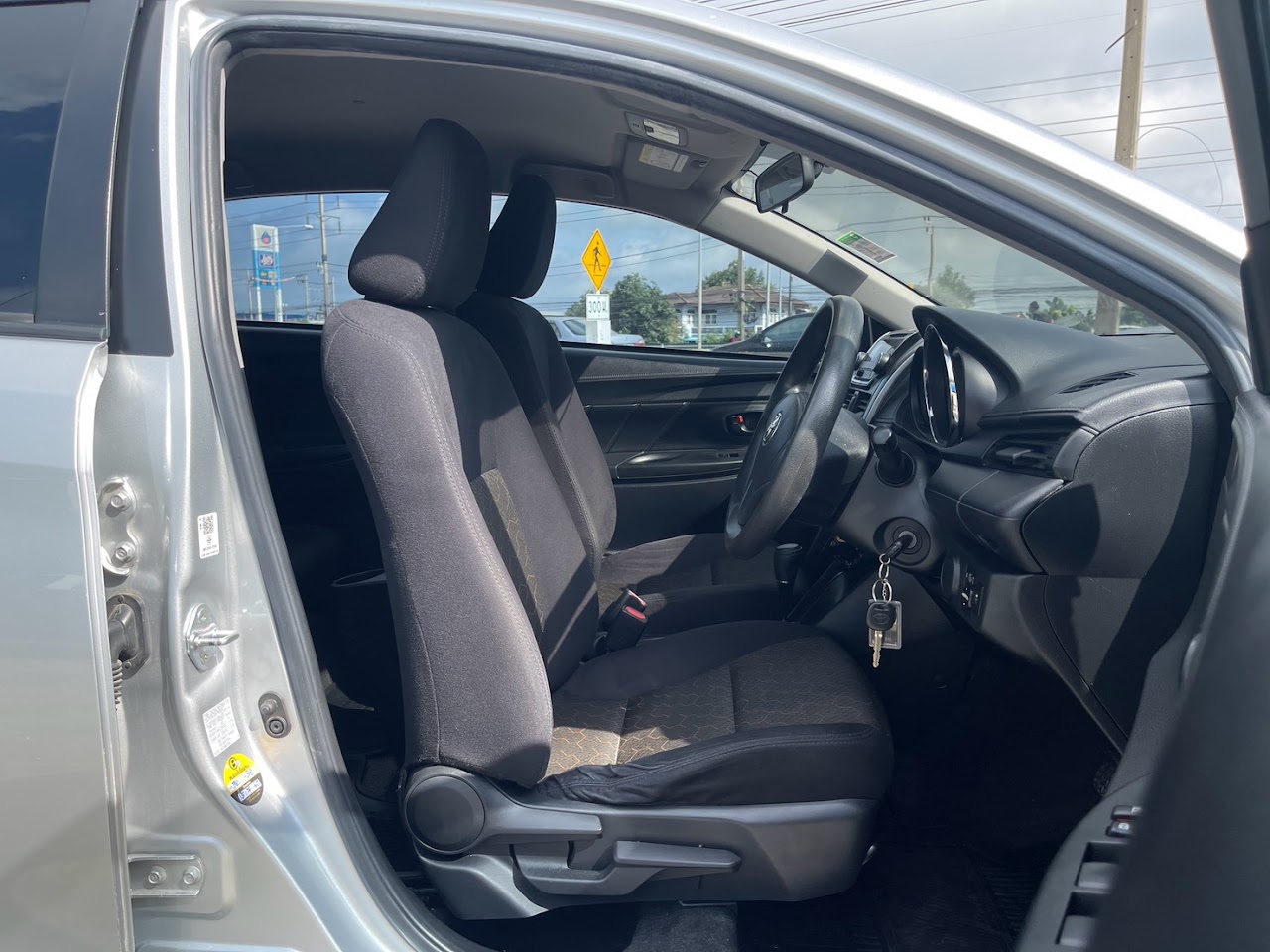 2021 Toyota Vios 1.5Entry รูปที่ 13