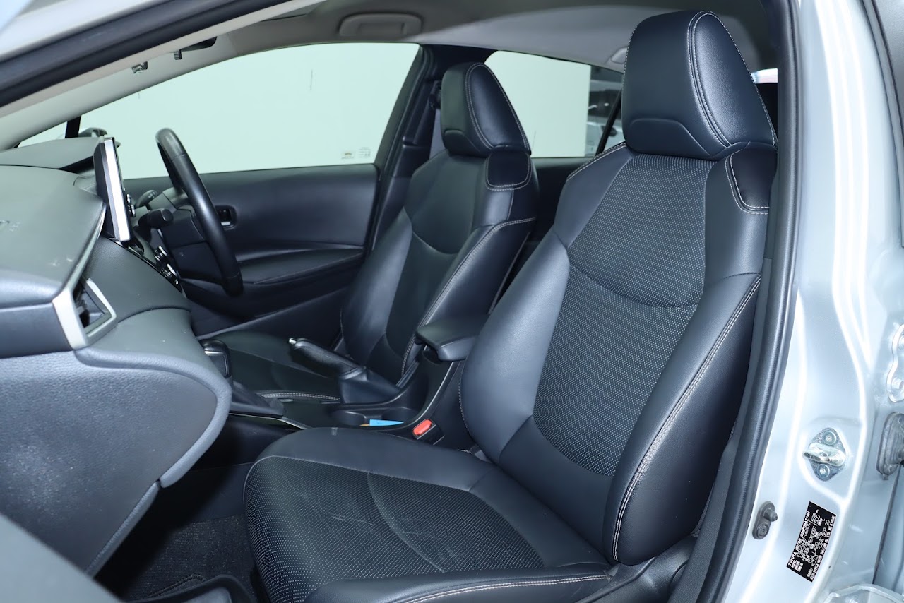 2020 Toyota Altis 1.6G มือสอง สีบรอนซ์เงิน รูปที่ 4