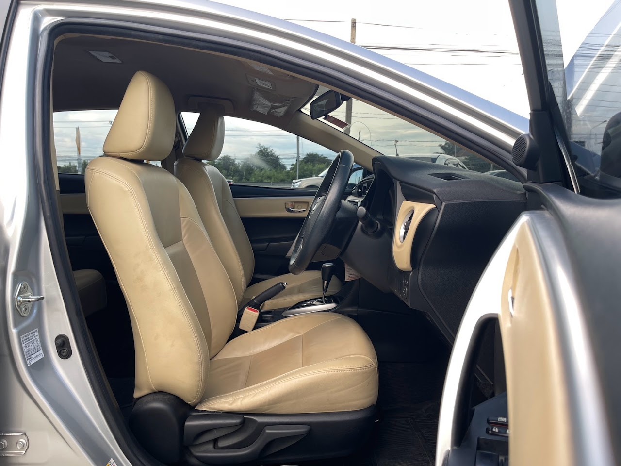2018 Toyota Altis 1.6G รูปที่ 13
