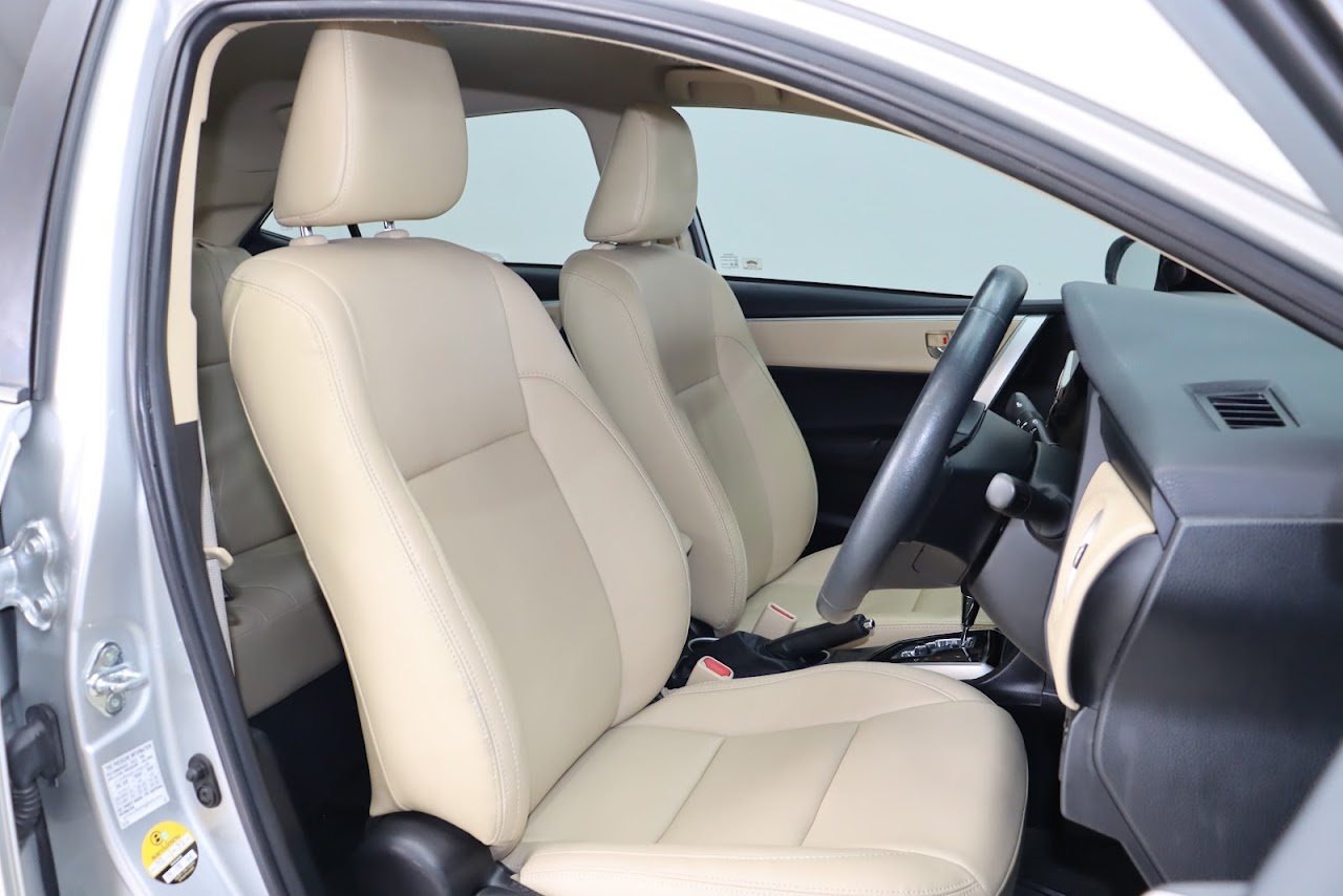 2018 Toyota Altis 1.6G รูปที่ 11