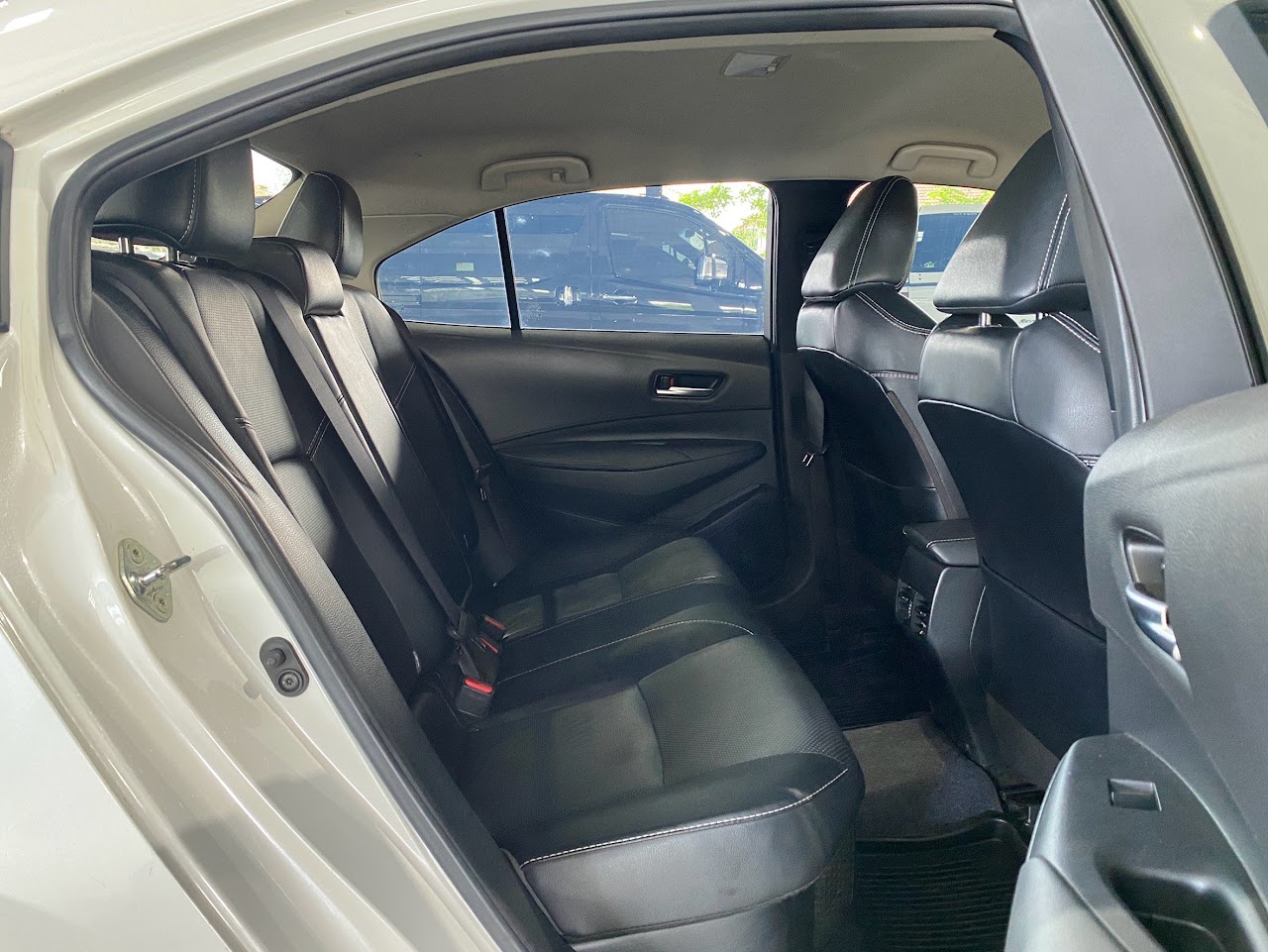 2019 Toyota Altis (New) 1.8Hybrid MID รูปที่ 16