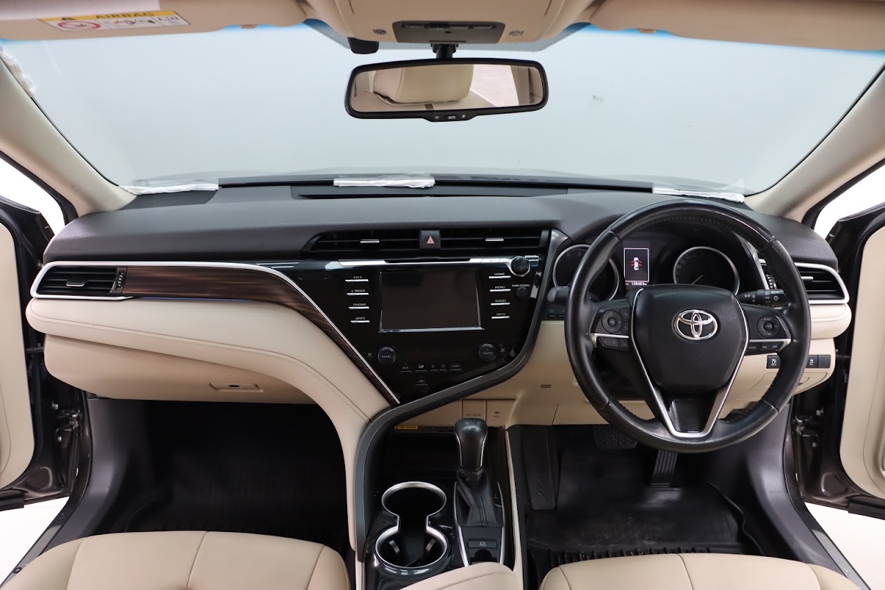 2018 Toyota Camry 2.0G รูปที่ 6