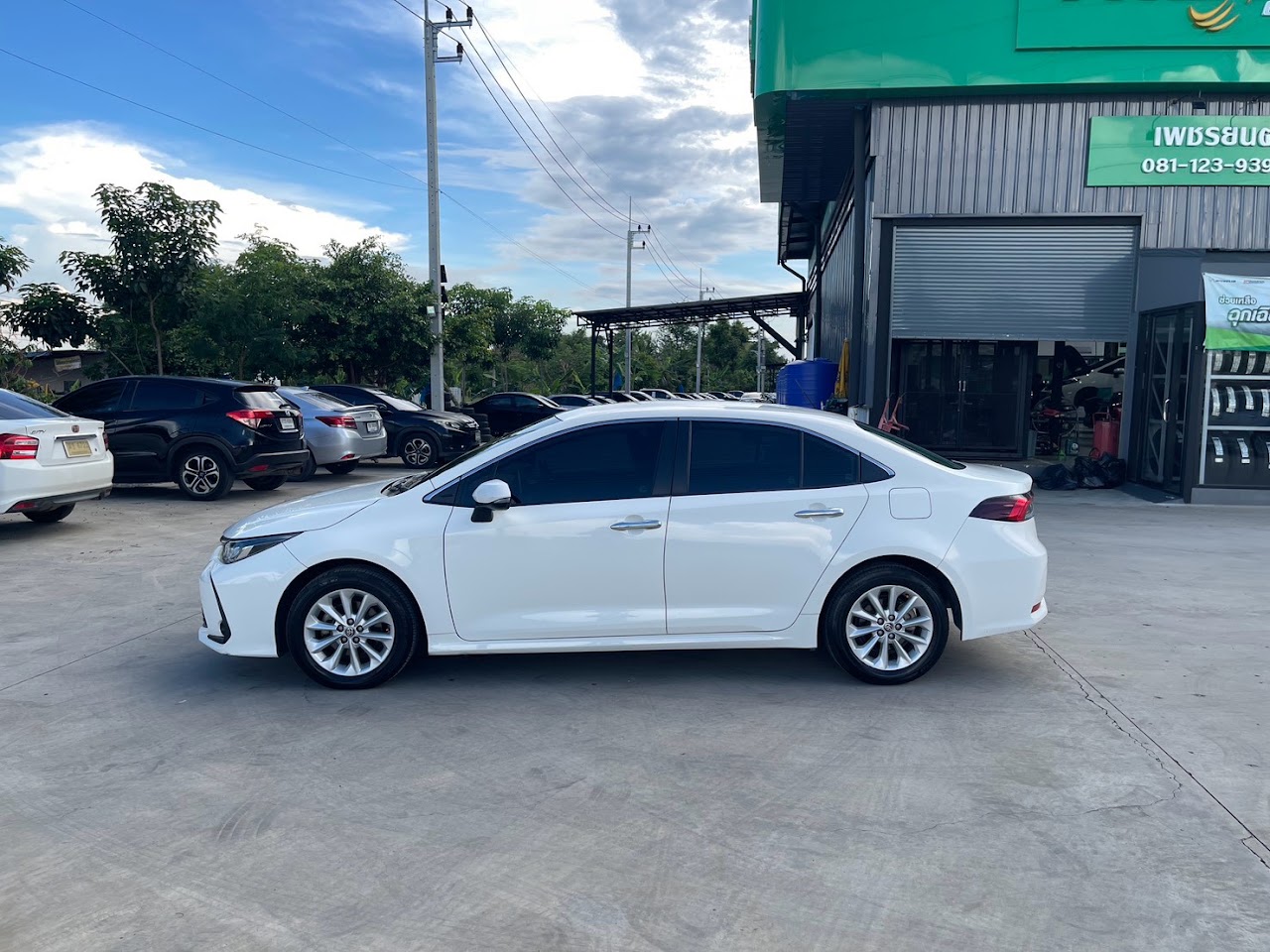 2021 Toyota Altis 1.6G มือสอง สีขาว รูปที่ 5