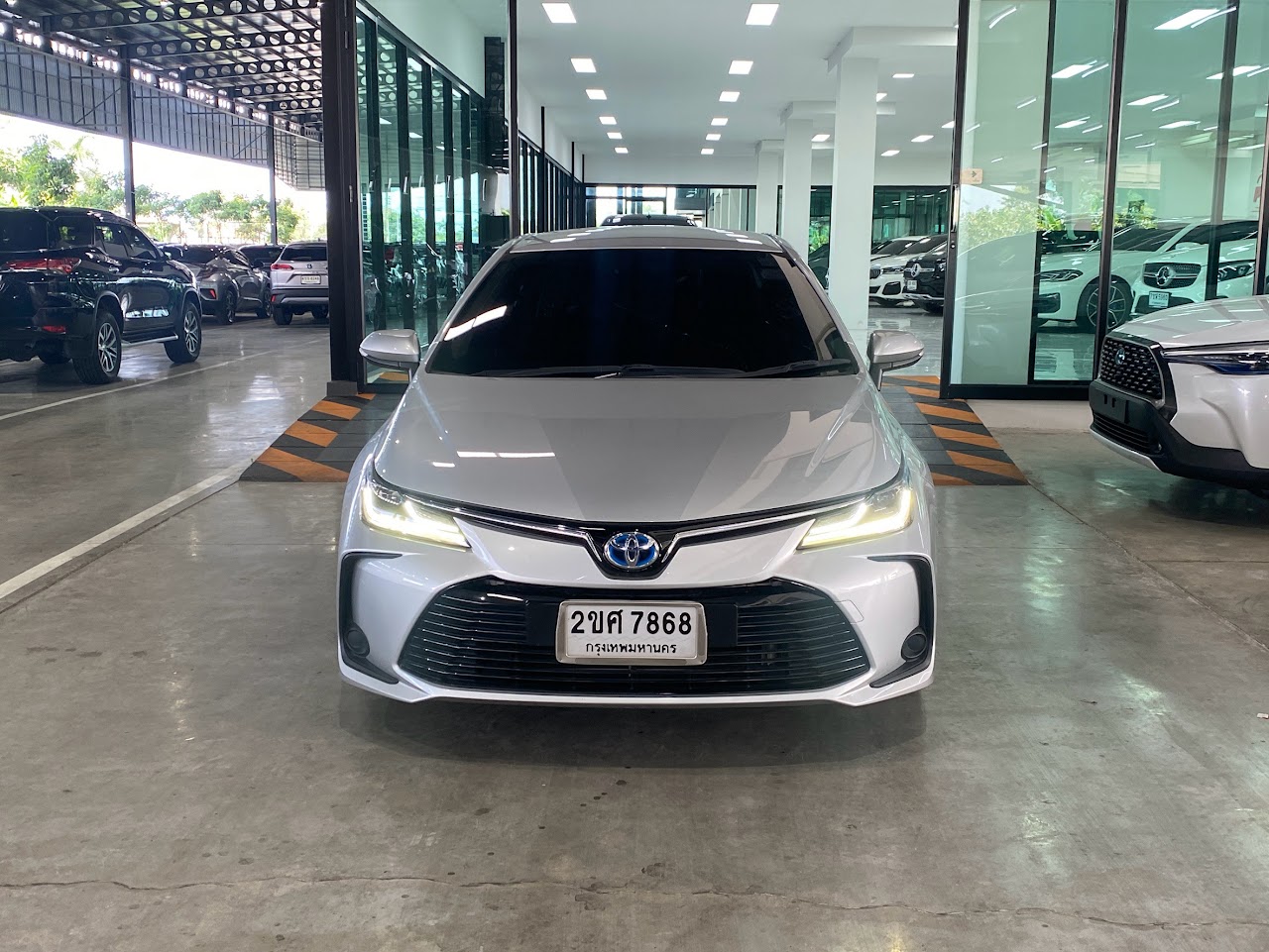 2022 Toyota Altis (New) 1.8Hybrid Premium รูปที่ 2