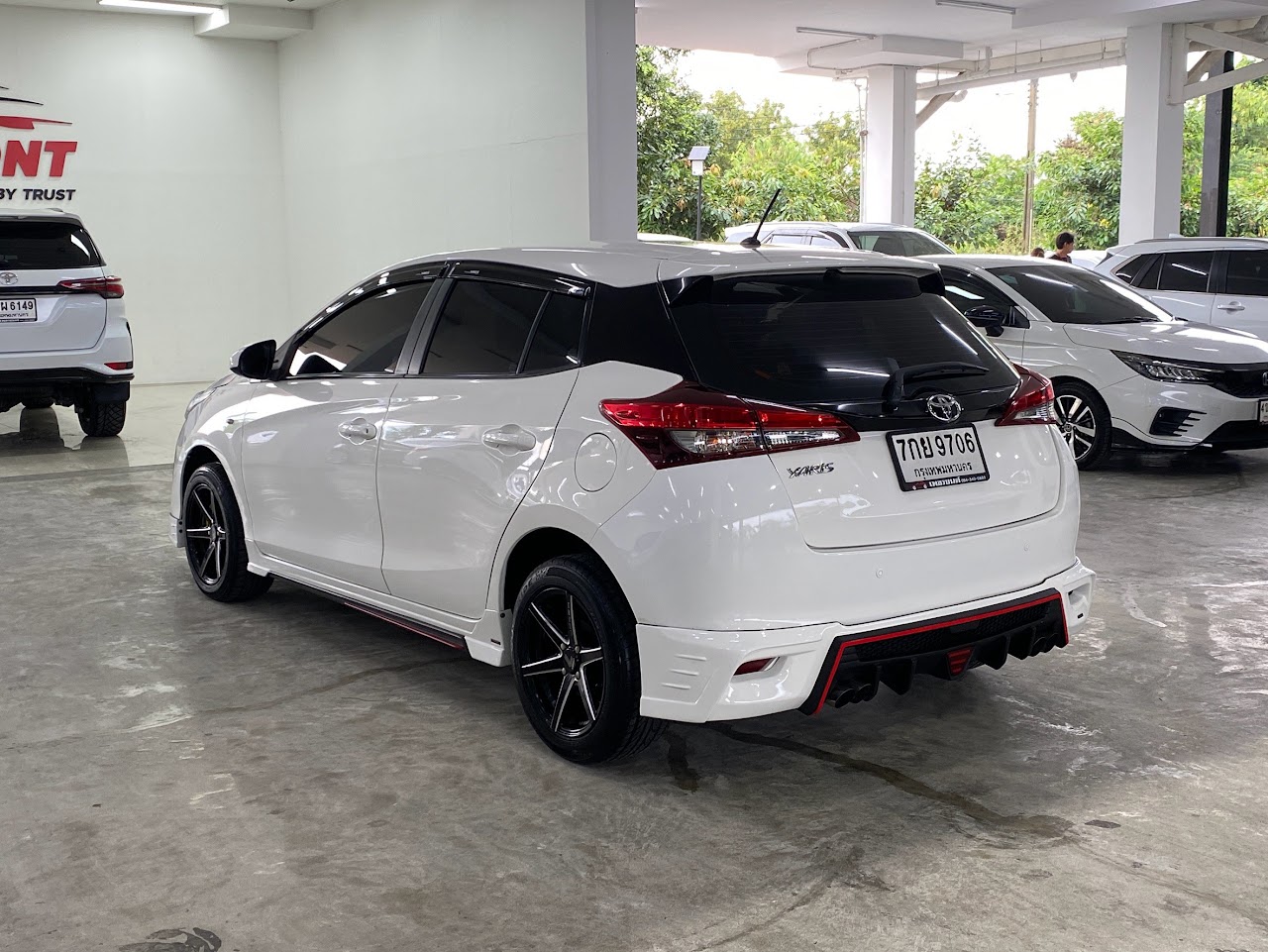 2018 Toyota Yaris 1.2J รูปที่ 4