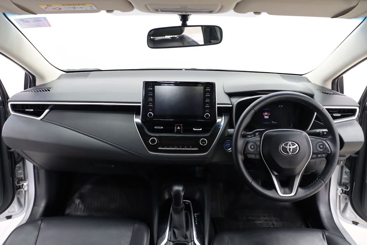 2021 Toyota Altis 1.8Hybrid Premium มือสอง สีบรอนซ์เงิน รูปที่ 12