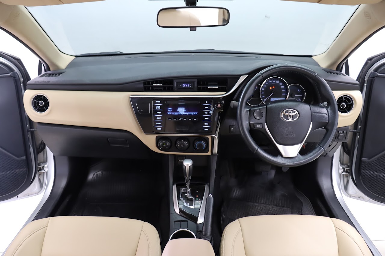 2018 Toyota Altis 1.6G รูปที่ 7