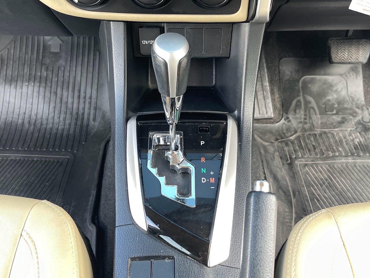 2018 Toyota Altis 1.6G รูปที่ 18