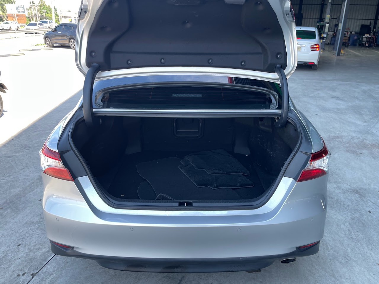 2021 Toyota Camry 2.0G รูปที่ 9
