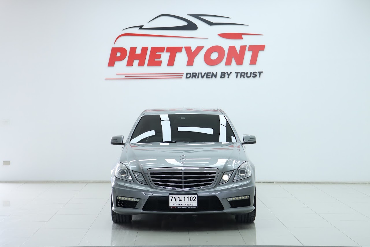 2012 Mercedes-Benz E-Class E200 CGI BE 1.8 มือสอง สีเทา รูปที่ 11