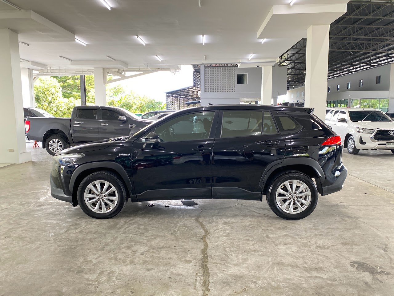 2022 Toyota Corolla Cross 1.8Hybrid Smart รูปที่ 4