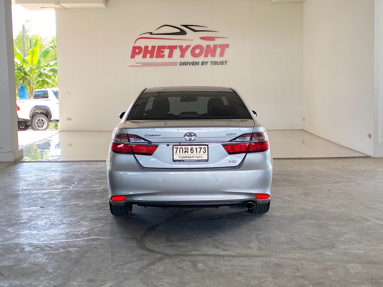 2017 Toyota Camry 2.0G รูปที่ 8