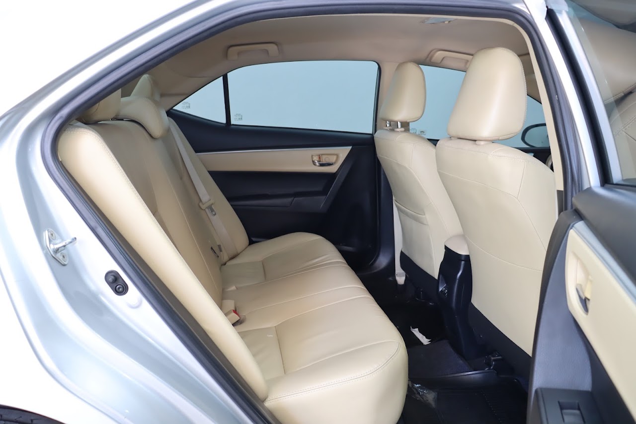 2018 Toyota Altis 1.6G รูปที่ 11