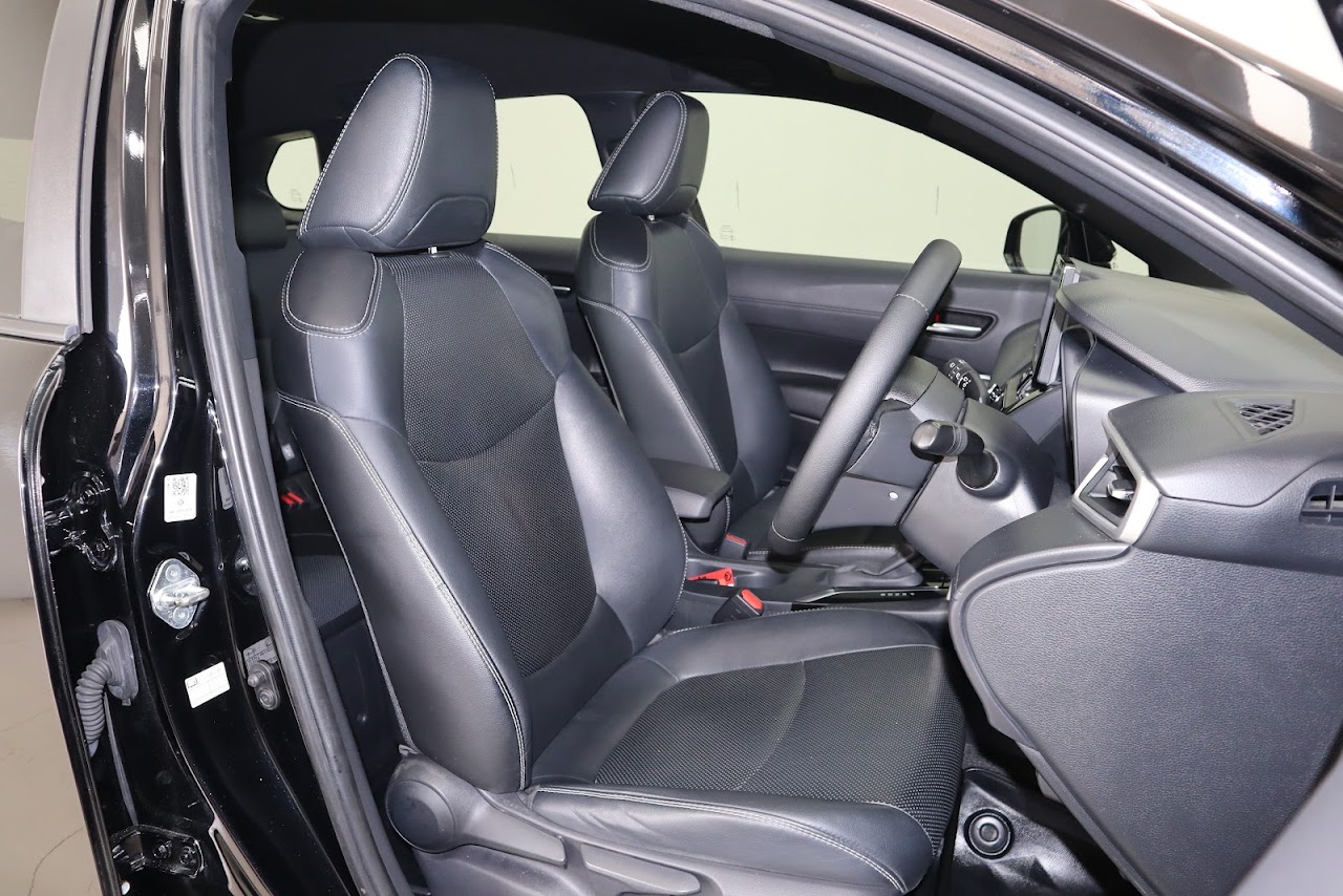 2022 Toyota Corolla Cross 1.8Hybrid Smart รูปที่ 9