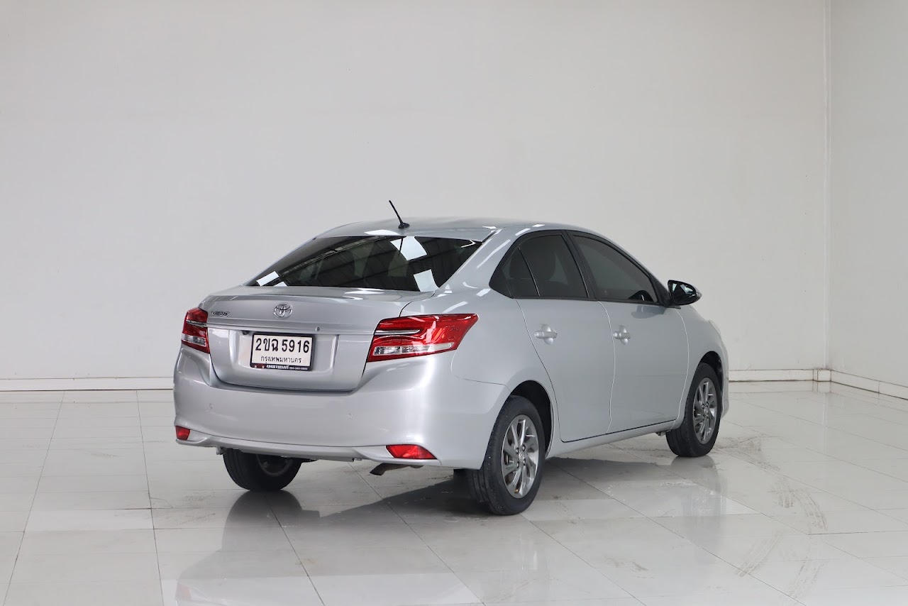 2021 Toyota Vios 1.5 MID รูปที่ 4