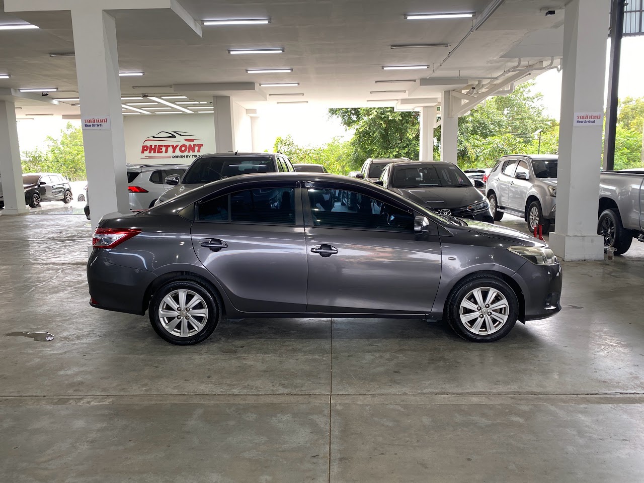2014 Toyota Vios 1.5E รูปที่ 6