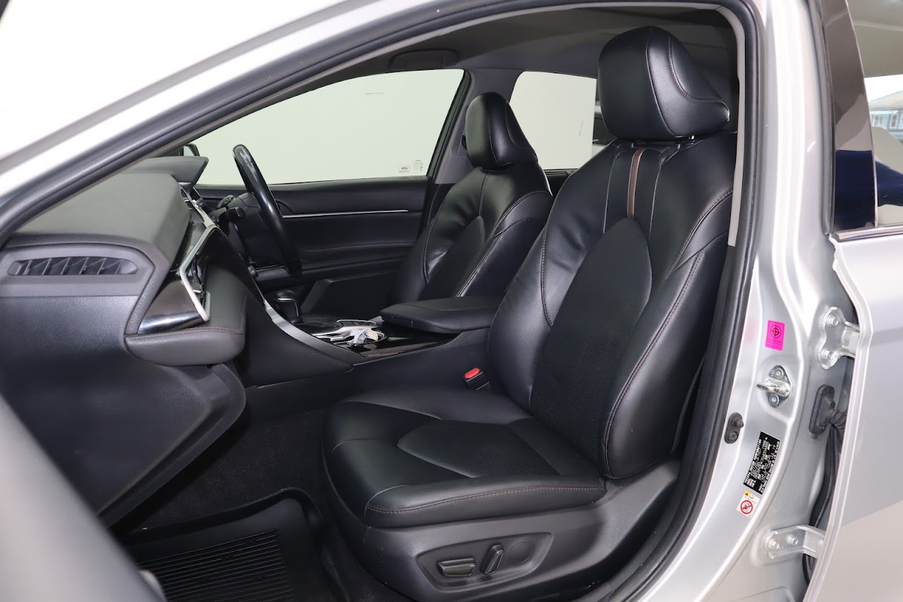 2019 Toyota Camry 2.0G รูปที่ 3