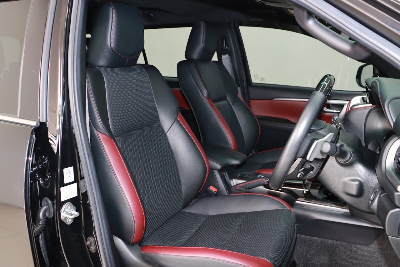 2021 Toyota Fortuner 2.4Legender 2WD รูปที่ 10