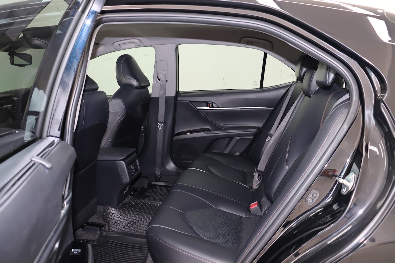 2021 Toyota Camry 2.0G รูปที่ 4