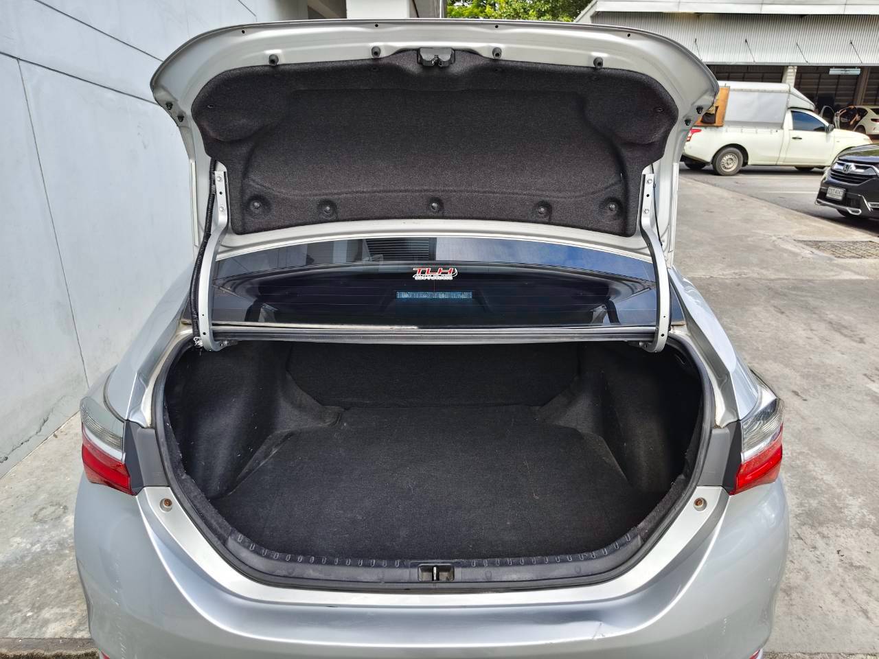 2017 Toyota Altis 1.6G รูปที่ 15