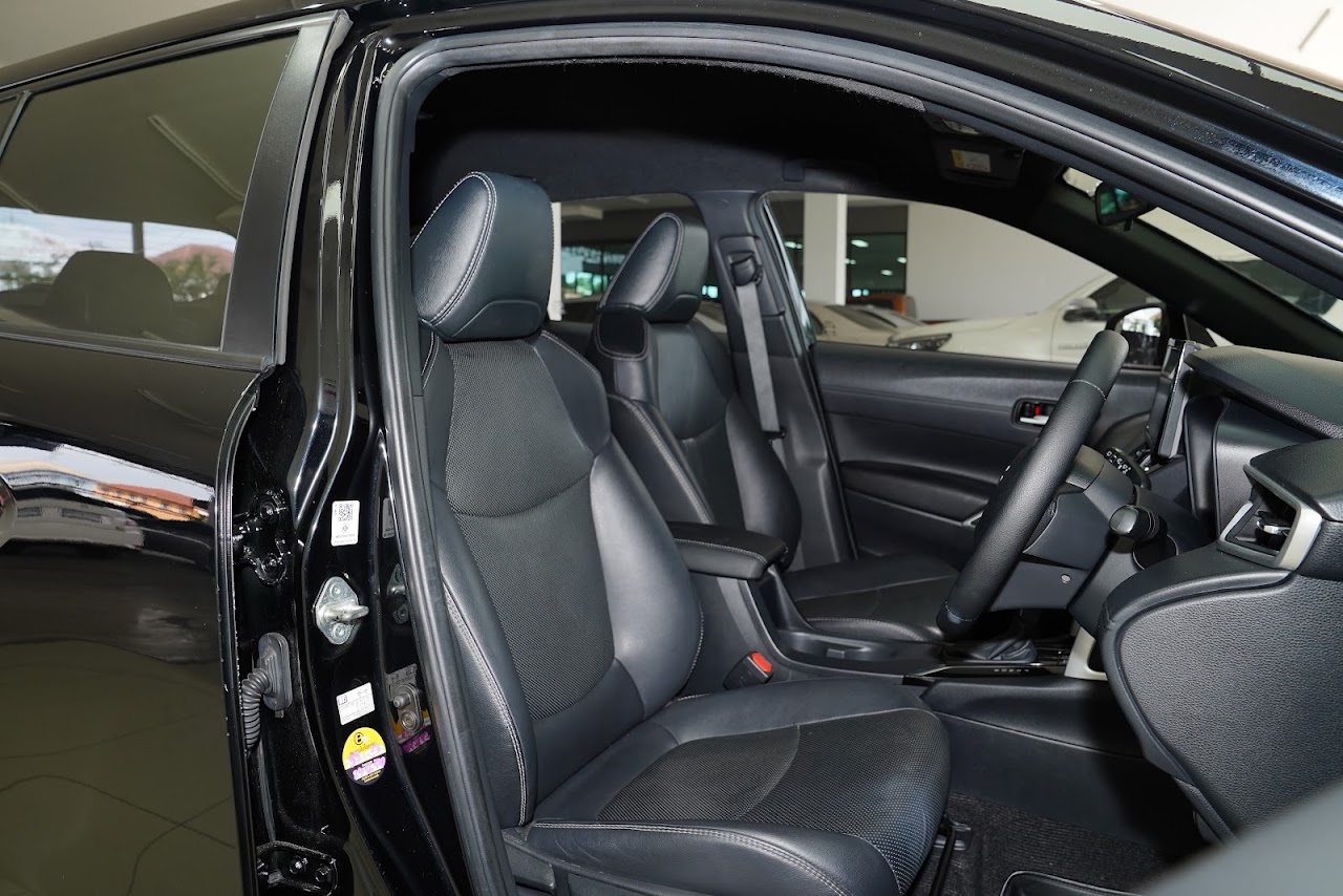 2021 Toyota Corolla Cross 1.8Hybrid Smart รูปที่ 5