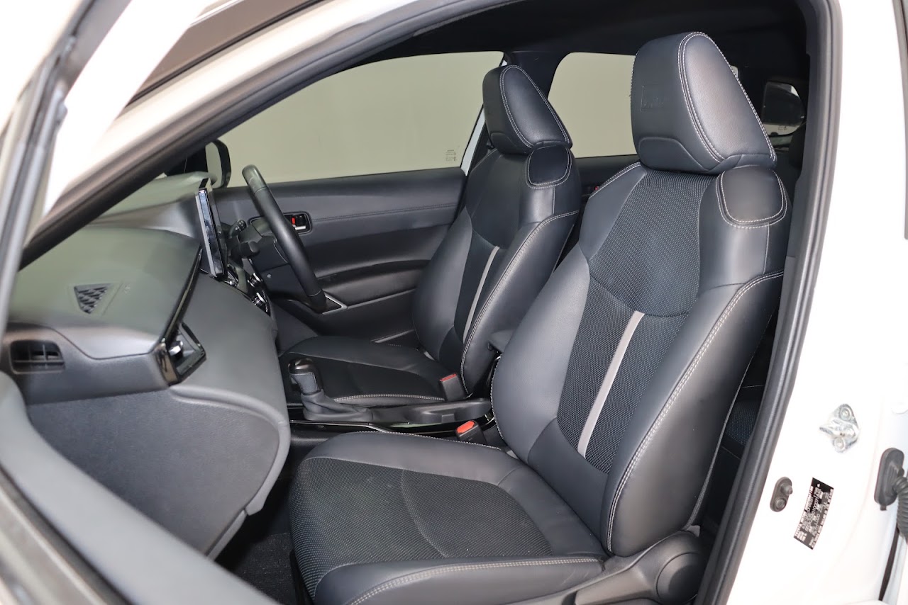 2023 Toyota Corolla Cross 1.8Hybrid Premium Safety GR-SPORT รูปที่ 4