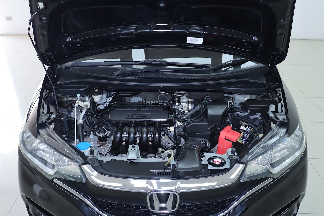 2018 Honda Jazz 1.5V รูปที่ 9