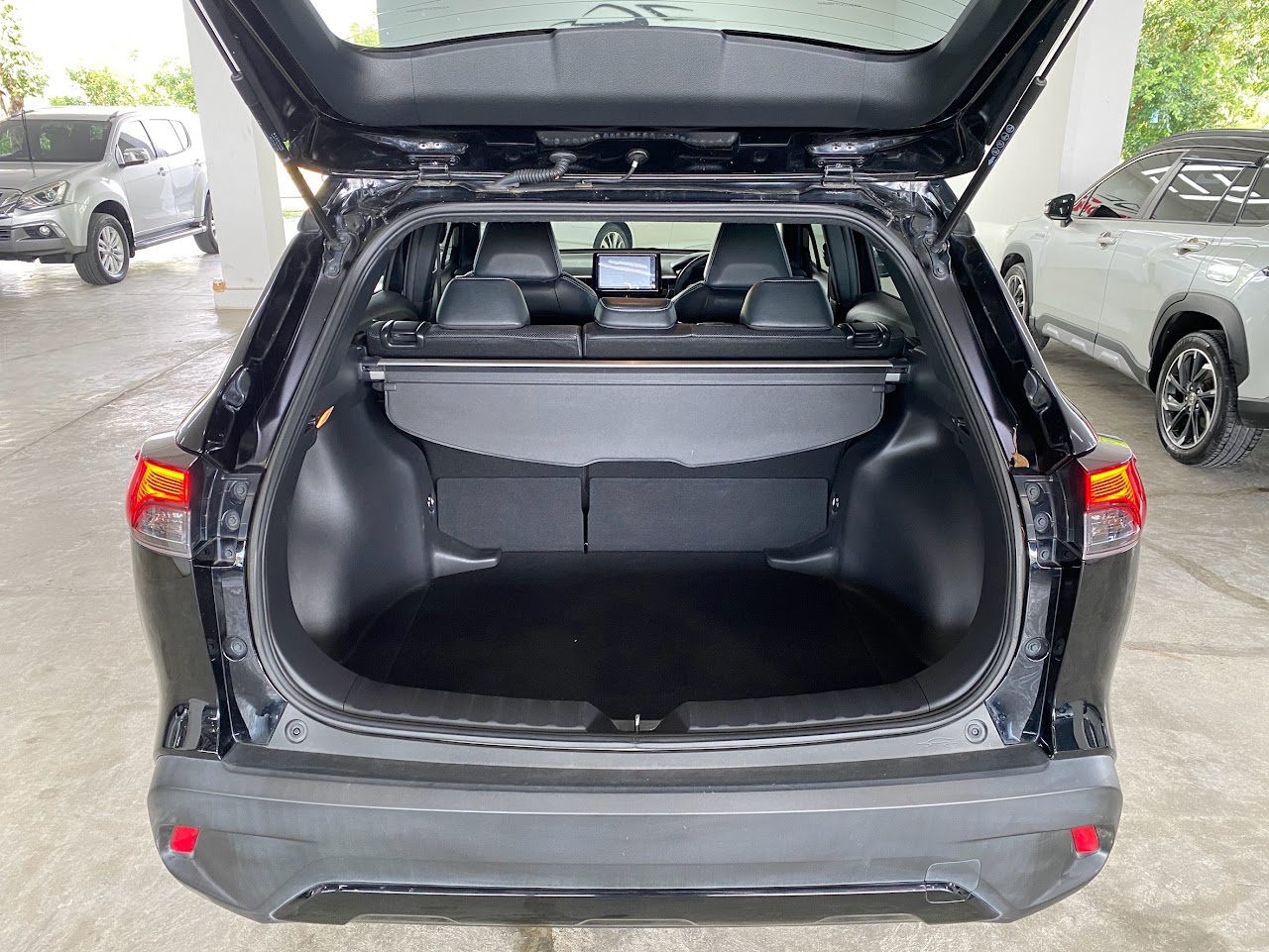 2022 Toyota Corolla Cross 1.8Hybrid Smart รูปที่ 9
