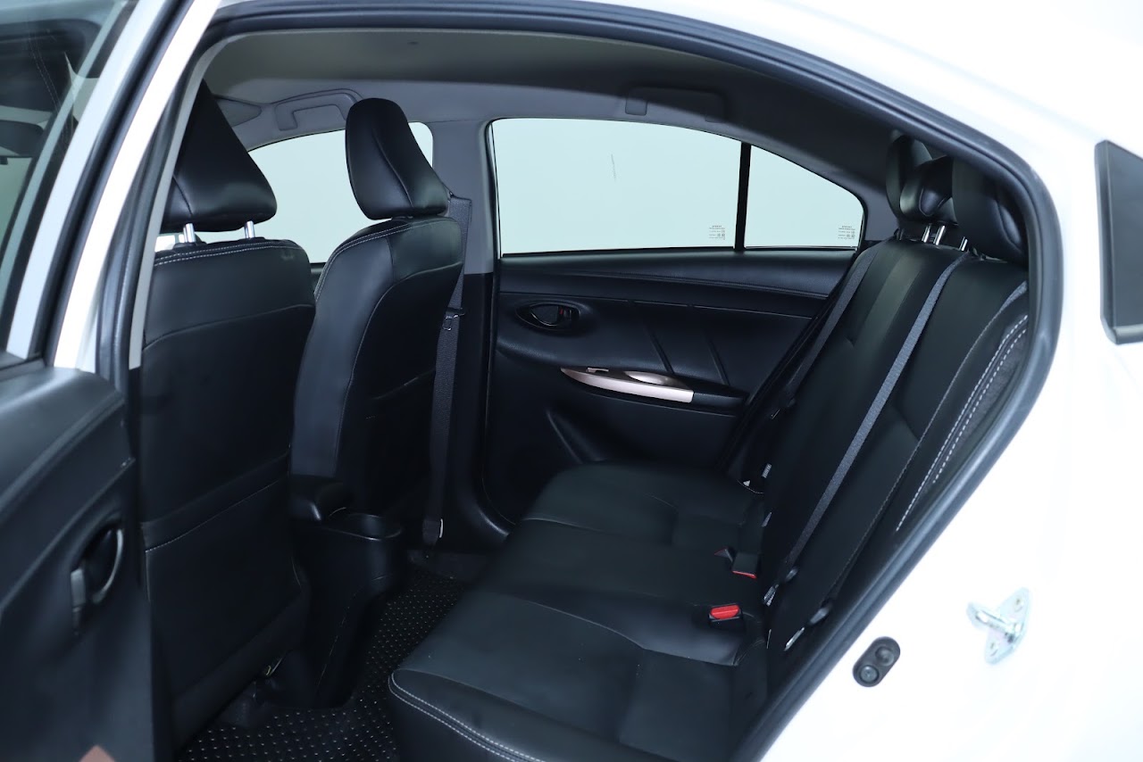 2021 Toyota Vios 1.5MID รูปที่ 4
