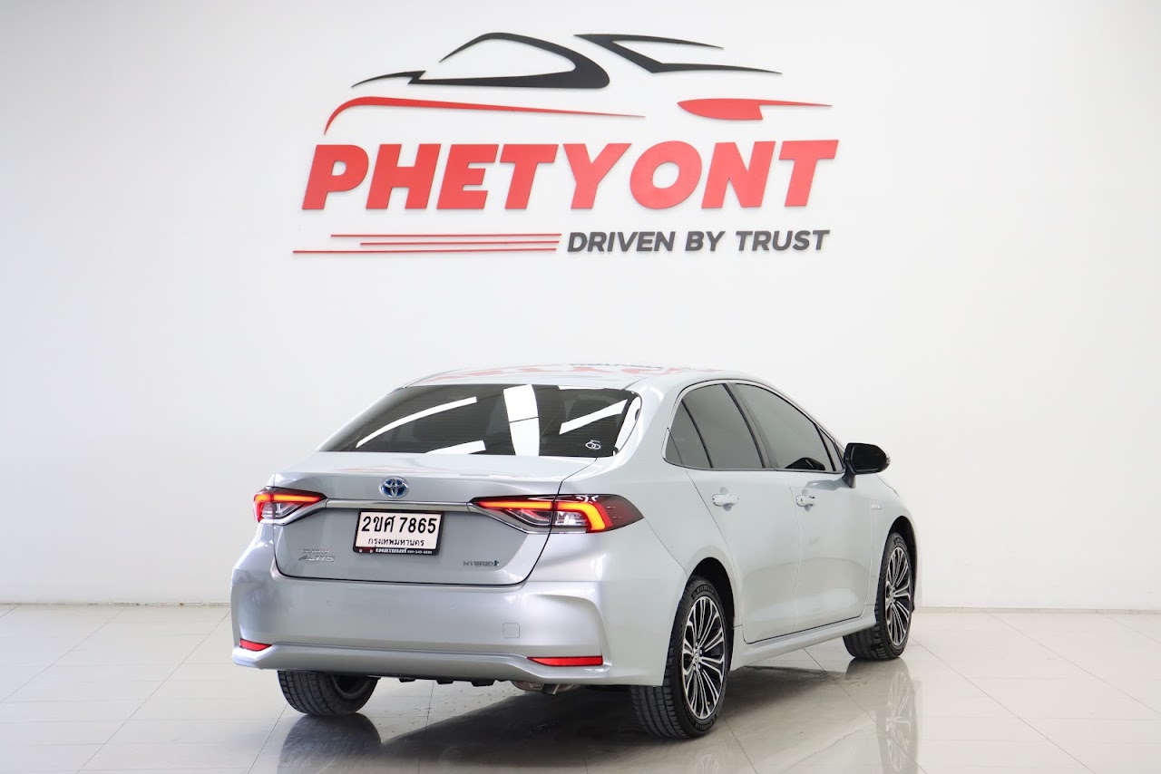2022 Toyota Altis (New) 1.8Hybrid Premium รูปที่ 8
