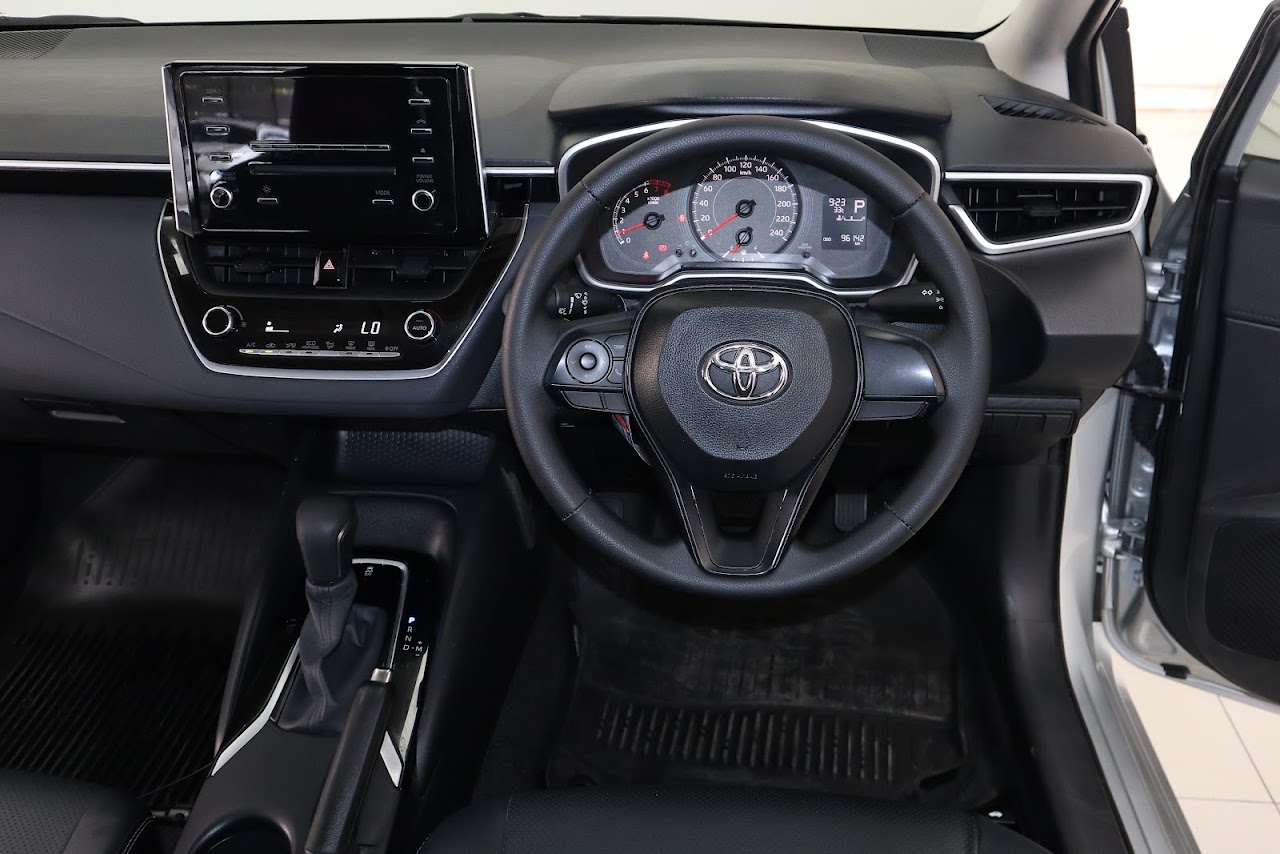 2021 Toyota Altis 1.6G มือสอง สีบรอนซ์เงิน รูปที่ 8