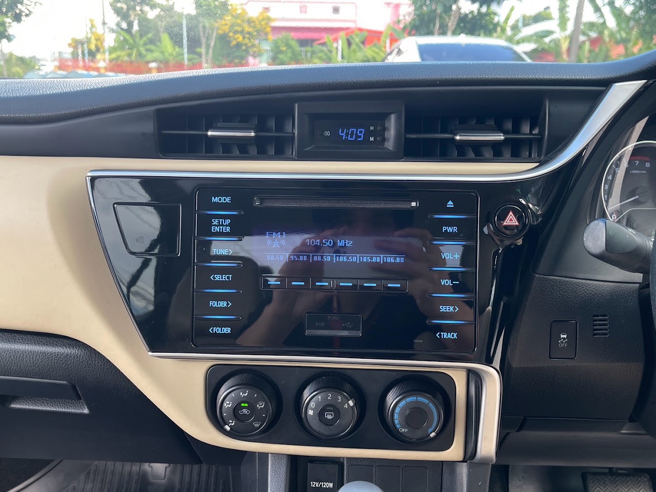 2018 Toyota Altis 1.6G รูปที่ 19