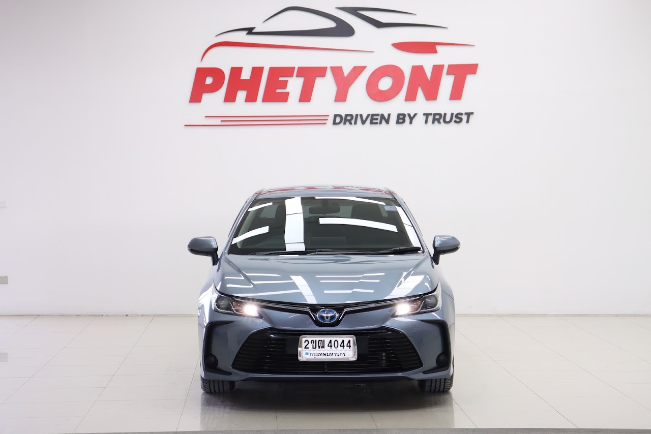 2021 Toyota Altis 1.8Hybrid Smart มือสอง สีเทาฟ้า รูปที่ 9