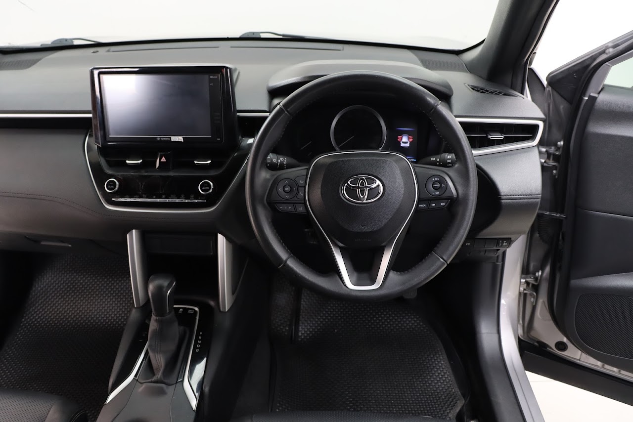 2022 Toyota Corolla Cross 1.8Hybrid Smart รูปที่ 6